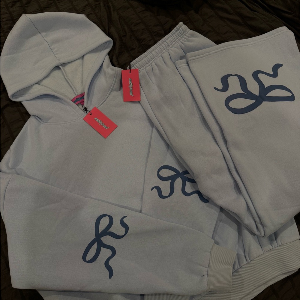 Hoodie & Sweatpants Set